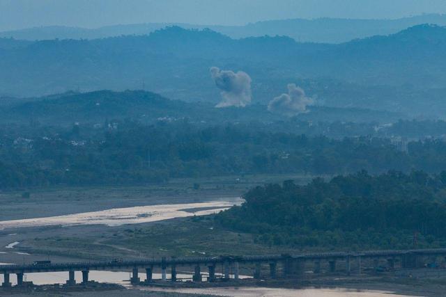 هند از کشته شدن رهبر شورشیان مائویست در درگیری با پلیس خبر داد