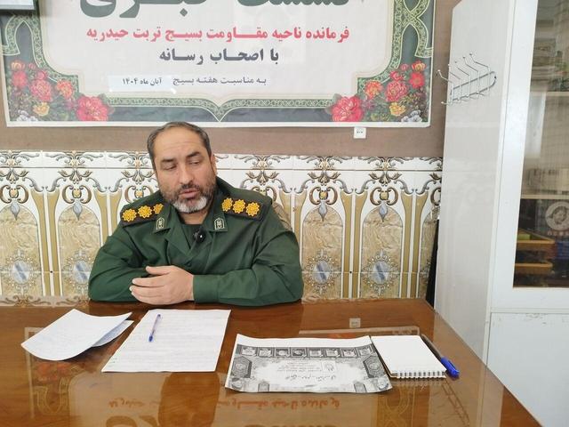 تفکر بسیجی با امیدآفرینی توطئه دشمن را خنثی کرد