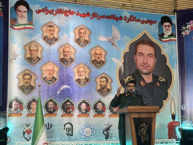 آگاه‌سازی جوانان، مهم‌ترین راه خنثی‌سازی توطئه‌های دشمن است