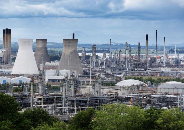 پرده‌برداری از طرح انگلیس برای تبدیل صنایع متروکه به کارخانجات مهمات