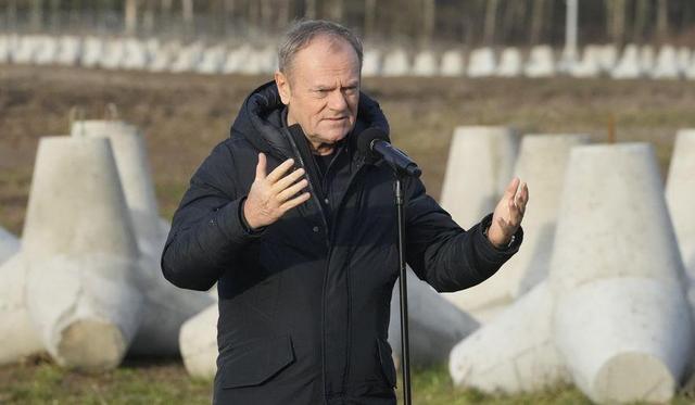 لهستان مدعی دخالت روسیه در انفجار خط آهن این کشور شد