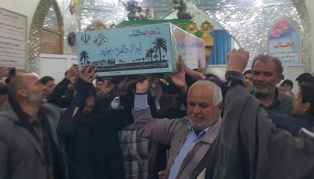میزبانی مردم تربتحیدریه از پیکر مطهر یک شهید گمنام+فیلم