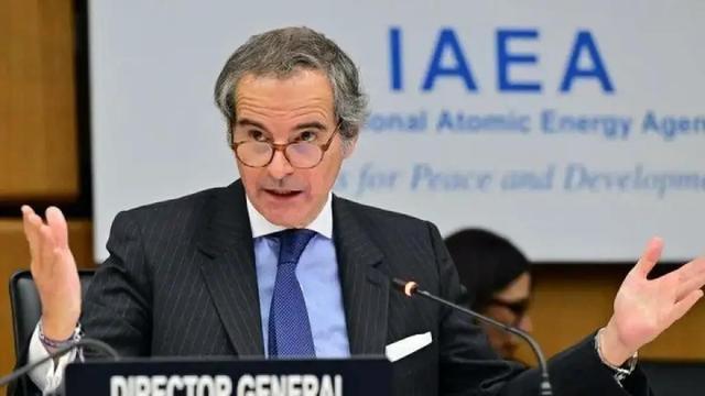 گروسی: بازرسان به ایران بازگشته‌اند/ ایران دسترسی به تاسیسات آسیب‌دیده را تسهیل کند