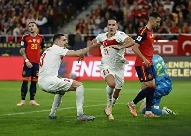 خلاصه بازی اسپانیا 2-2 ترکیه / صعود لاروخا به جام جهانی