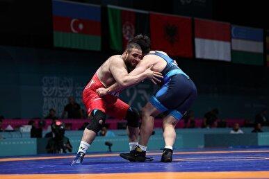 هدایتی فینالیست شد