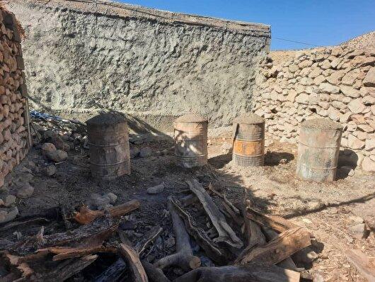 کشف و امحای ۹ کوره زغال‌گیری در بویراحمد / سه متخلف شناسایی شدند