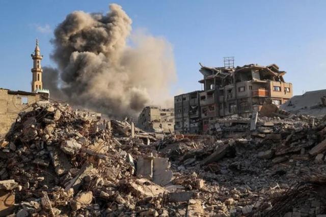 انفجارهای مجدد در شهر خانیونس غزه / 14 نفر به شهادت رسیدند