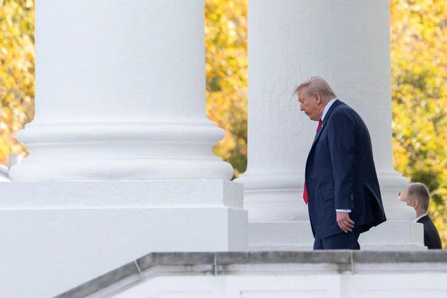 محبوبیت ترامپ به پایین‌ترین میزان رسیده است