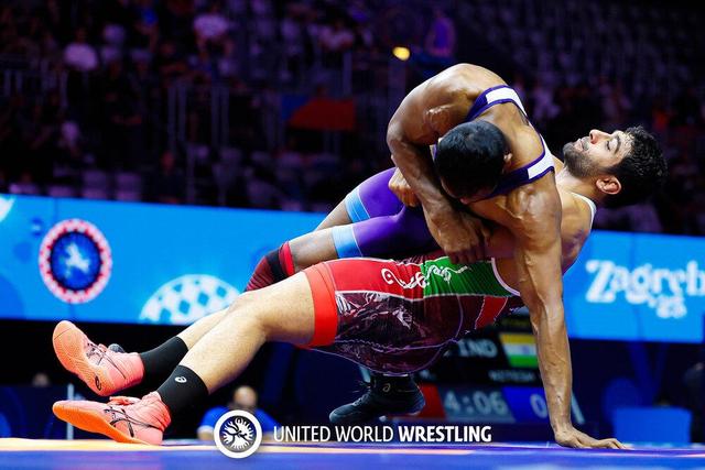 صعود ساروی و هدایتی به فینال بازی های کشورهای اسلامی