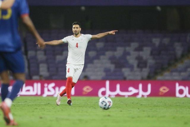 شجاع: منظورم آنهایی بودند که فحش دادند