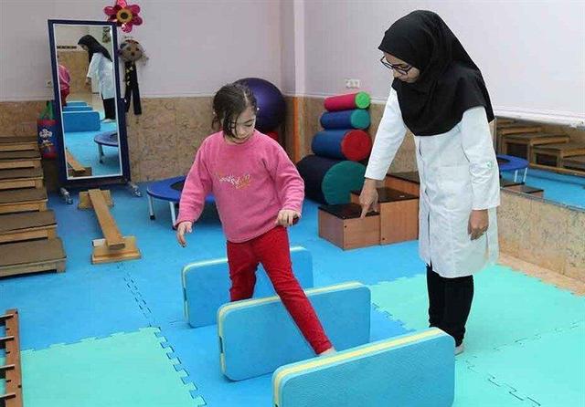 کار درمانی به دکترای حرفه‌ای نیازمند است | کار درمانگر مجاز را چگونه بشناسیم؟