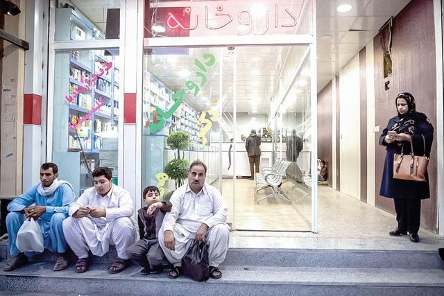 جهش ۴۰۰ درصدی قیمت برخی داروها و ناتوانی بیمه‌ها در پوشش هزینه‌ها