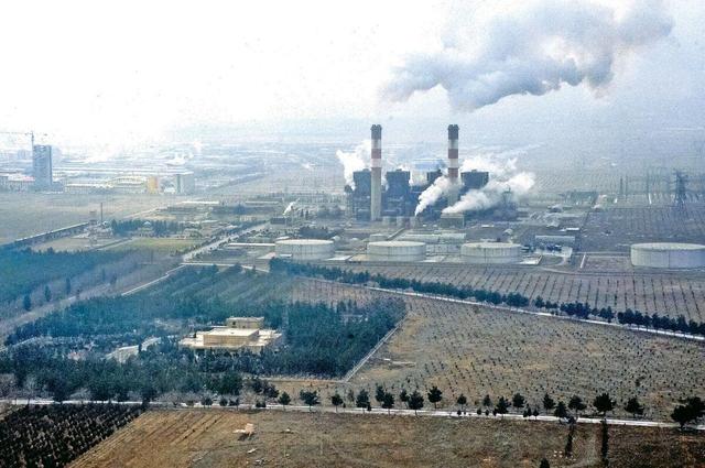 دادستان مشهد باید به موضوع مازوت‌سوزی در نیروگاه توس ورود کند