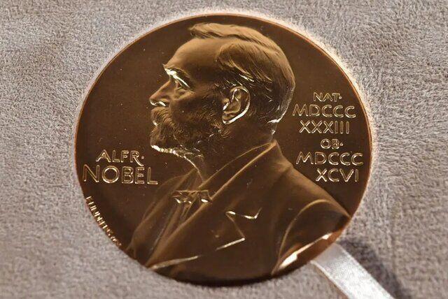 برنده نوبل ادبیات نامزد جایزه شد