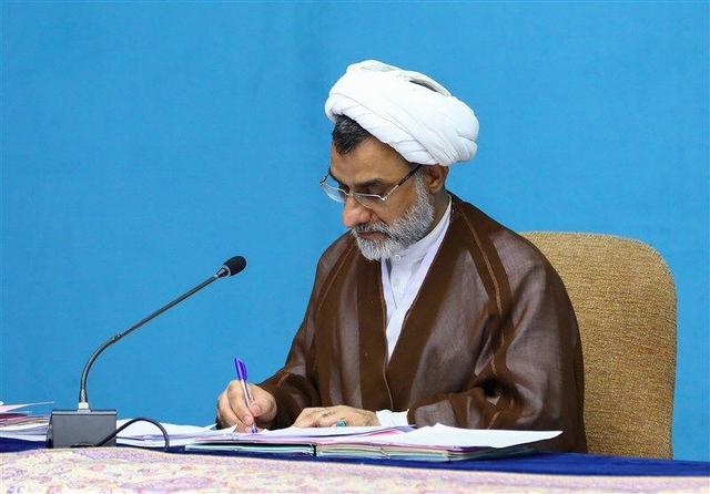 تصویب و اجرای «سند خواندن» برنامه‌ای راهبردی و فراگیر است