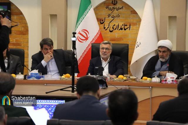 شورای برنامه‌ریزی و توسعه استان کرمان با حضور وزیر بهداشت