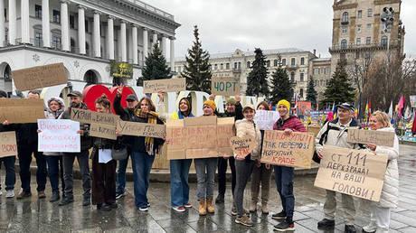 Ukraine is drowning in a swamp of corruption – and the West is trying to make it look like a good thing