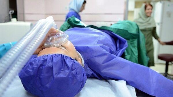 رها شدن بیمار بیهوش به‌خاطر ندادن زیرمیزی؛ شکایت از پزشکان متخلف