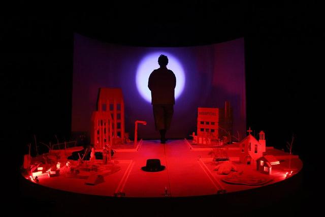 ادای دین به مادران سرزمینم؛ تئاتر هنرمندانه هزینه زیادی دارد