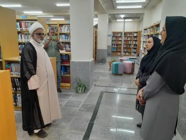 امام جمعه کنگان: کتابخانه‌ها پایگاه‌های هویت‌ساز فرهنگی هستند