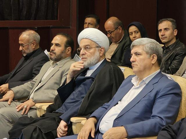 ورمقانی: کتاب، منبع اصلی انتقال دانش به نسل‌های آینده است