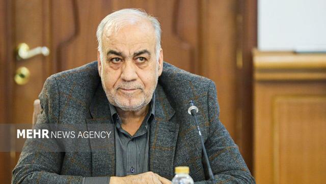 بازوند: ۴.۵ کیلومتر از پروژه مرزن آباد - دزدبن در دست اجرا است