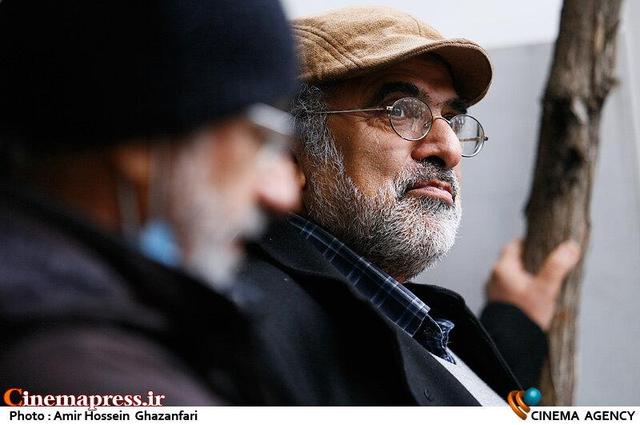 «مرکز نشینانی» هستند که از نام و نان عنوان «بسیج» ارتزاق می‌کنند/ برگشت به «حقیقت بسیج» و «هنر بسیجی» عبور از این خارستانی است که در غفلت بسیاری از مدیران و مسئولان طی سال‌های گذشته رقم خورده است