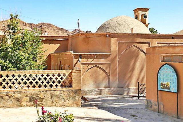 بازار شمس السلطنه نراق