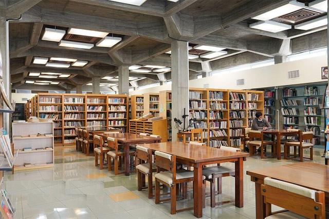 نبود کتابخانه مرکزی در زاهدان؛ چالش زیرساختی فرهنگی در مرکز سیستان و بلوچستان