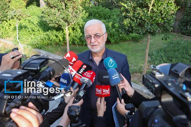 وزیر کشور:همسایه محوری و منطقه محوری سیاست قطعی ایران است/ مهاجر ستیز نیستیم