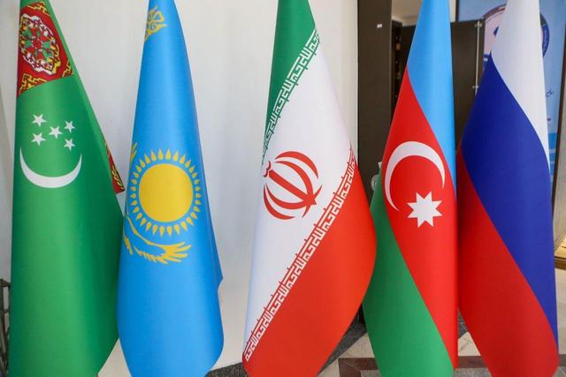 فعال صنعت سیمان کشور: دوستی و مراوده بیشتر با همسایگان باعث کاهش فشار تحریم‌ها می‌شود