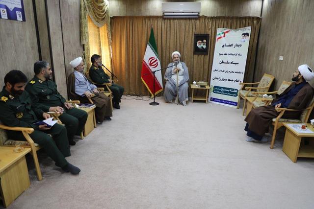 امام جمعه زاهدان: ایمان، اخلاص و مردمی بودن؛ ستون‌های اقتدار بسیج هستند