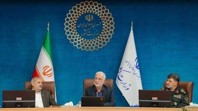 وزیر کشور: طرح مدیریت اتباع موفق بوده و با قوت ادامه می‌یابد