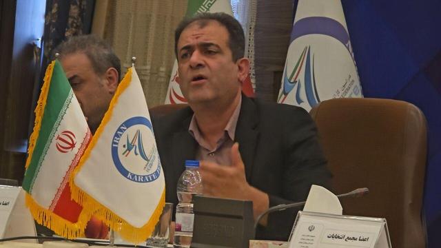 روابط شخصی جایگزین شایستگی نمی‌شود / تاکید بر جایگاه ویژه فارس در کاراته کشور