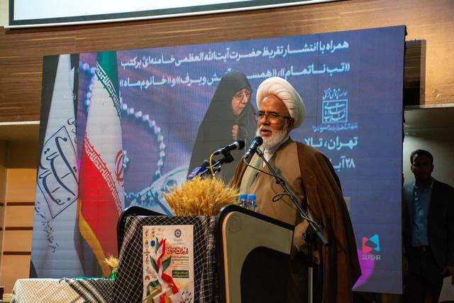 نماینده ولی‌فقیه در کرمانشاه: هیچ رسانه‌ای جای کتاب و مطالعه را نمی‌گیرد