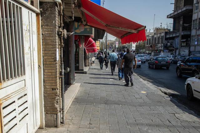 جمع‌آوری بیش از ۸۰ مورد بساط‌گستر در طرح رفع سد معبر منطقه ۲ تهران