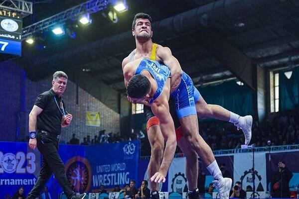 کلیپی زیبا از درخشش تاریخی شیر پسران فرنگی کار