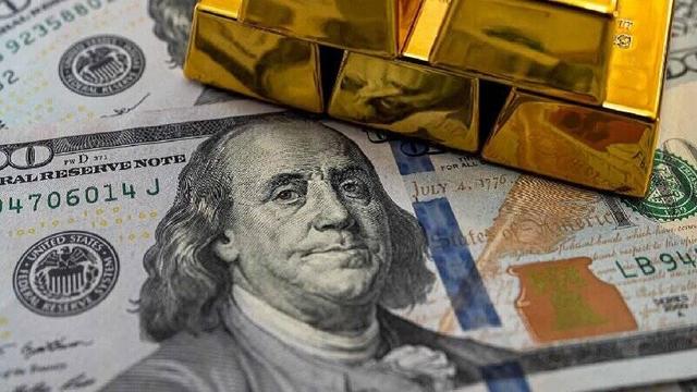 سیگنال‌های ضدونقیض اقتصاد آمریکا/ نفت سقوط کرد، طلا اوج گرفت