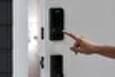این قفل هوشمند را می‌توان از هزاران کیلومتر دورتر کنترل کرد