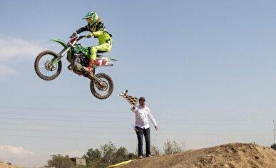 دختر موتورسوار ایران به کما رفت