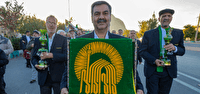 کاروان نمادین ورود امام رضا (ع) مسیر تاریخی عبور آن حضرت در یزد را بازآفرینی کرد