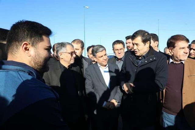 وزیر ورزش: اعتبار لازم برای تکمیل مجموعه ورزشی علی دایی را تأمین می‌کنیم/ بهره‌برداری از مجموعه نباید چند سال به تأخیر بیفتد