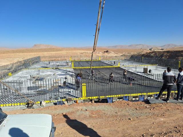 مخزن ذخیره آب طرح نهضت ملی مسکن بروجن در حال ساخت است