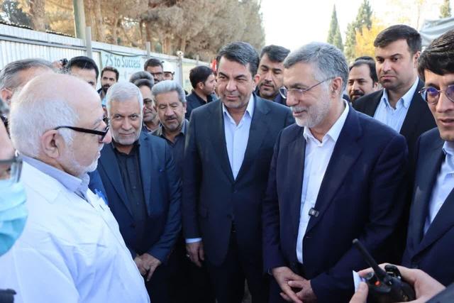 وزیر بهداشت پروژه‌های درمانی شهر کرمان را افتتاح کرد