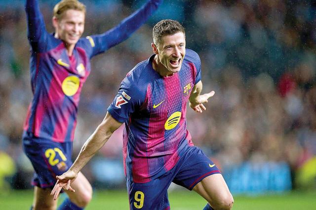 درخواست باورنکردنی بارسلونا از لواندوفسکی: دیگر گل نزن!