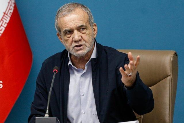 پزشکیان: انتقال پایتخت اجباری است | زئیس‌جمهور هزینه انتقال آب خلیج فارس به تهران را اعلام کرد