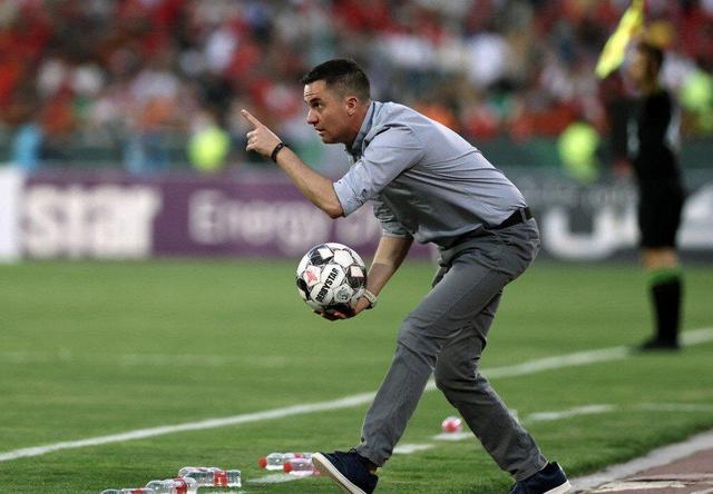 کدام بازیکن پرسپولیس موجب خشم اوسمار شد؟