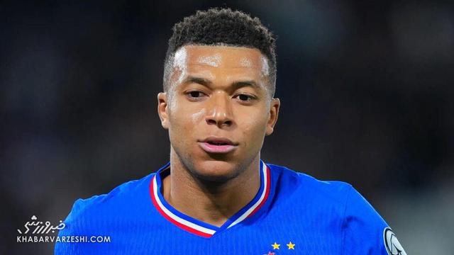 سفر به دبی پس از کناره‌گیری از تیم ملی