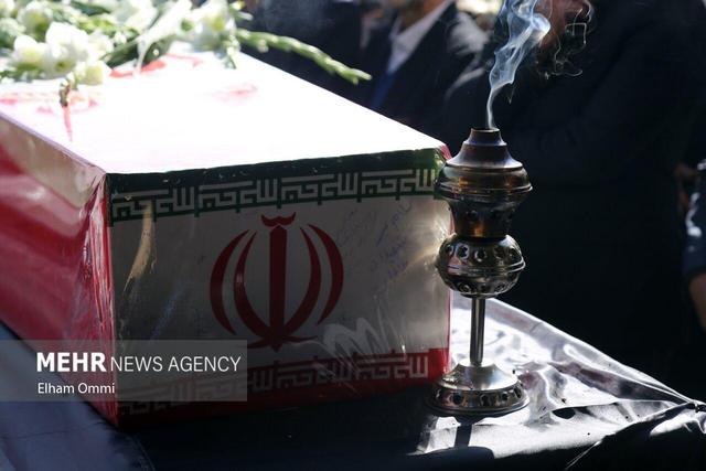 مراسم استقبال از شهید گمنام در شهرک شهید همت شاهرود