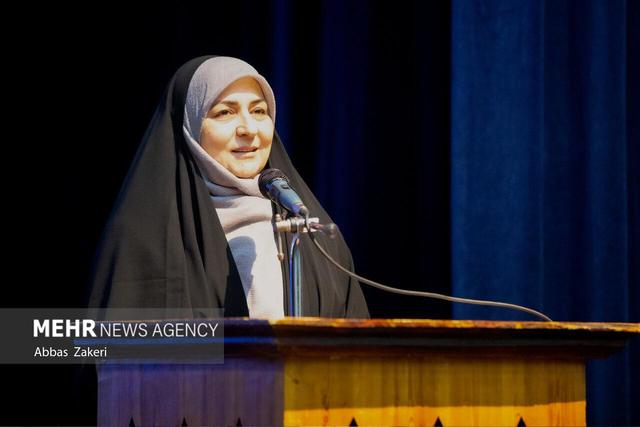 جلالی: شبکه‌های مجازی فرصت اندیشه و تحقیق را محدود کرده‌اند